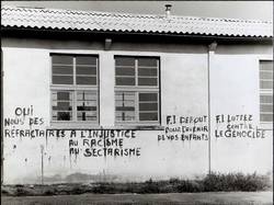 juin 1959 : Inscriptions sur les murs à Bias et Sainte-Livrade